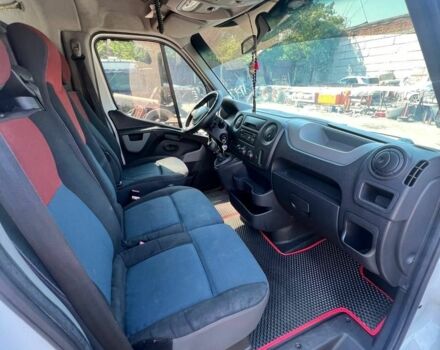 Белый Рено Мастер, объемом двигателя 2.3 л и пробегом 420 тыс. км за 13500 $, фото 3 на Automoto.ua