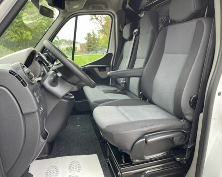 Рено Мастер 2015 в Радивилове на Automoto.ua Белый Рено Мастер, объемом двигателя 2.3 л и пробегом 280 тыс. км за 14500 $, фото 13 на Automoto.ua