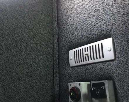 Белый Рено Мастер, объемом двигателя 2.3 л и пробегом 420 тыс. км за 13500 $, фото 7 на Automoto.ua