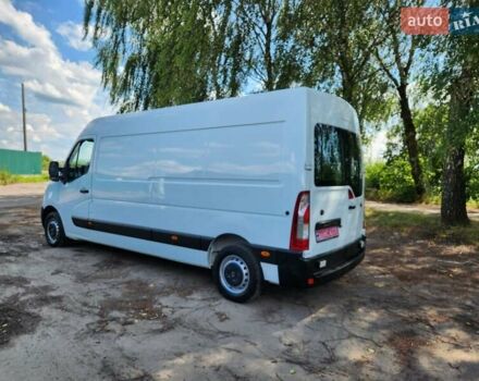 Белый Рено Мастер, объемом двигателя 2.3 л и пробегом 242 тыс. км за 15700 $, фото 4 на Automoto.ua
