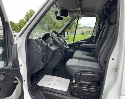 Рено Мастер 2015 в Радивилове на Automoto.ua Белый Рено Мастер, объемом двигателя 2.3 л и пробегом 280 тыс. км за 14500 $, фото 9 на Automoto.ua