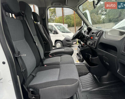 Рено Мастер 2015 в Ровно на Automoto.ua Белый Рено Мастер, объемом двигателя 0 л и пробегом 165 тыс. км за 20500 $, фото 38 на Automoto.ua