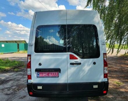 Белый Рено Мастер, объемом двигателя 2.3 л и пробегом 242 тыс. км за 15500 $, фото 3 на Automoto.ua