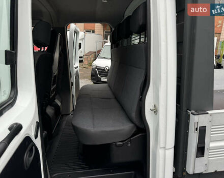 Рено Мастер 2015 в Ровно на Automoto.ua Белый Рено Мастер, объемом двигателя 0 л и пробегом 165 тыс. км за 20500 $, фото 30 на Automoto.ua