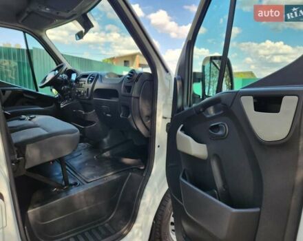 Белый Рено Мастер, объемом двигателя 2.3 л и пробегом 242 тыс. км за 15500 $, фото 15 на Automoto.ua