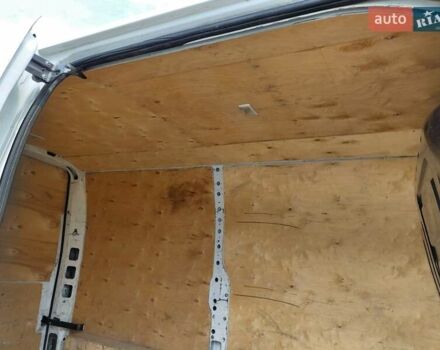 Белый Рено Мастер, объемом двигателя 2.3 л и пробегом 302 тыс. км за 12900 $, фото 14 на Automoto.ua