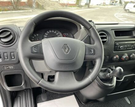 Рено Мастер 2015 в Радивилове на Automoto.ua Белый Рено Мастер, объемом двигателя 2.3 л и пробегом 280 тыс. км за 14500 $, фото 12 на Automoto.ua