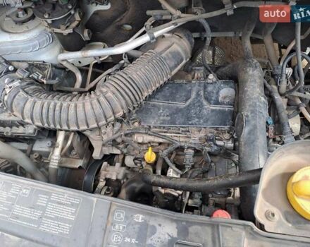 Білий Рено Мастєр, об'ємом двигуна 2.3 л та пробігом 320 тис. км за 12800 $, фото 5 на Automoto.ua