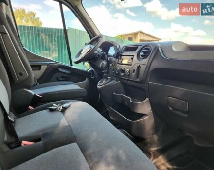 Белый Рено Мастер, объемом двигателя 2.3 л и пробегом 242 тыс. км за 15700 $, фото 17 на Automoto.ua