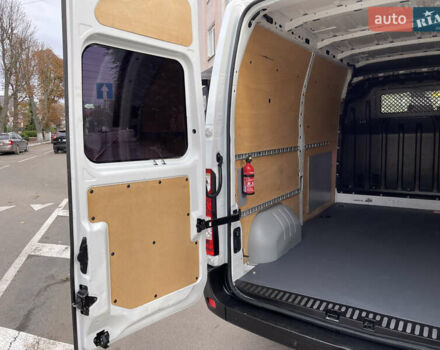 Рено Мастєр 2015 у Радивилове на Automoto.ua Білий Рено Мастєр, об'ємом двигуна 2.3 л та пробігом 280 тис. км за 14500 $, фото 50 на Automoto.ua