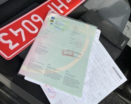 Рено Мастер 2015 в Радивилове на Automoto.ua Белый Рено Мастер, объемом двигателя 2.3 л и пробегом 280 тыс. км за 14500 $, фото 21 на Automoto.ua