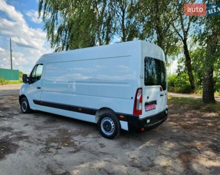 Белый Рено Мастер, объемом двигателя 2.3 л и пробегом 242 тыс. км за 15500 $, фото 2 на Automoto.ua