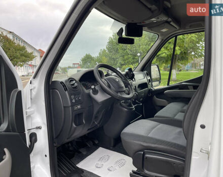 Рено Мастєр 2015 у Радивилове на Automoto.ua Білий Рено Мастєр, об'ємом двигуна 2.3 л та пробігом 280 тис. км за 14500 $, фото 27 на Automoto.ua