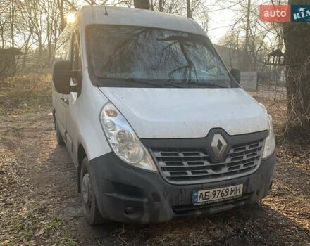 Белый Рено Мастер, объемом двигателя 2.3 л и пробегом 279 тыс. км за 12799 $, фото 1 на Automoto.ua