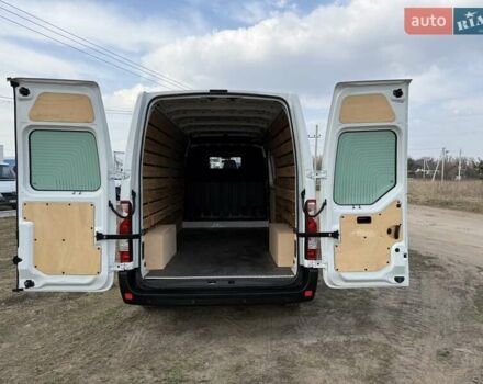 Белый Рено Мастер, объемом двигателя 2.3 л и пробегом 270 тыс. км за 16700 $, фото 19 на Automoto.ua