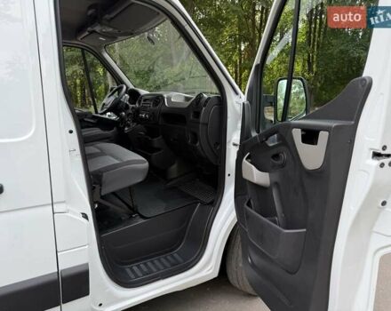 Белый Рено Мастер, объемом двигателя 2.3 л и пробегом 245 тыс. км за 12700 $, фото 44 на Automoto.ua