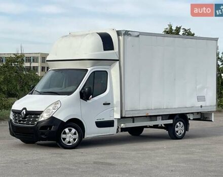Белый Рено Мастер, объемом двигателя 2.3 л и пробегом 245 тыс. км за 17900 $, фото 1 на Automoto.ua