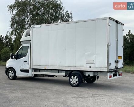 Белый Рено Мастер, объемом двигателя 2.3 л и пробегом 245 тыс. км за 17900 $, фото 8 на Automoto.ua