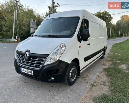 Белый Рено Мастер, объемом двигателя 2.3 л и пробегом 135 тыс. км за 17950 $, фото 1 на Automoto.ua