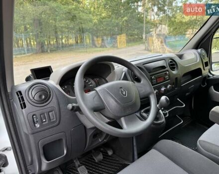 Белый Рено Мастер, объемом двигателя 2.3 л и пробегом 245 тыс. км за 12700 $, фото 32 на Automoto.ua
