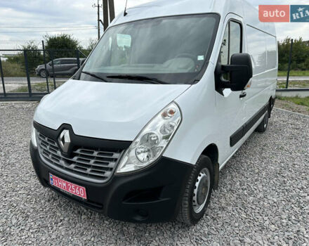Белый Рено Мастер, объемом двигателя 2.3 л и пробегом 242 тыс. км за 16200 $, фото 1 на Automoto.ua
