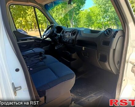 Белый Рено Мастер, объемом двигателя 2.3 л и пробегом 238 тыс. км за 13300 $, фото 8 на Automoto.ua