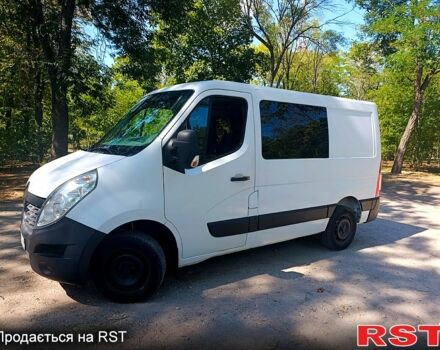 Белый Рено Мастер, объемом двигателя 2.3 л и пробегом 238 тыс. км за 13300 $, фото 1 на Automoto.ua
