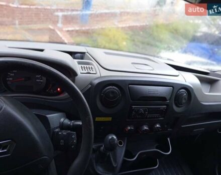 Рено Мастер 2016 в Киеве на Automoto.ua Белый Рено Мастер, объемом двигателя 2.3 л и пробегом 330 тыс. км за 13300 $, фото 4 на Automoto.ua