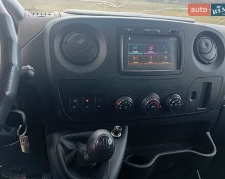 Белый Рено Мастер, объемом двигателя 2.3 л и пробегом 150 тыс. км за 16500 $, фото 9 на Automoto.ua