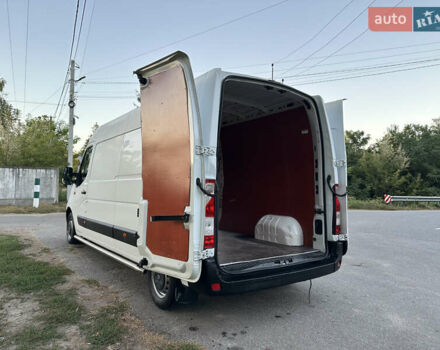 Белый Рено Мастер, объемом двигателя 2.3 л и пробегом 135 тыс. км за 17950 $, фото 36 на Automoto.ua