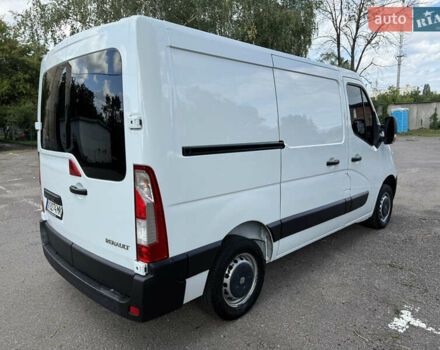 Белый Рено Мастер, объемом двигателя 2.3 л и пробегом 260 тыс. км за 15000 $, фото 4 на Automoto.ua