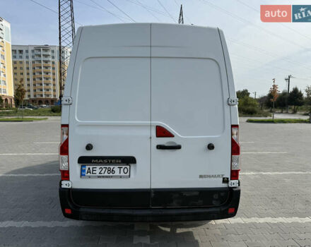 Белый Рено Мастер, объемом двигателя 2.3 л и пробегом 222 тыс. км за 15850 $, фото 4 на Automoto.ua