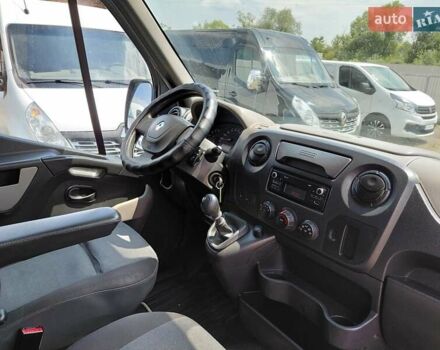 Белый Рено Мастер, объемом двигателя 2.3 л и пробегом 282 тыс. км за 13900 $, фото 27 на Automoto.ua