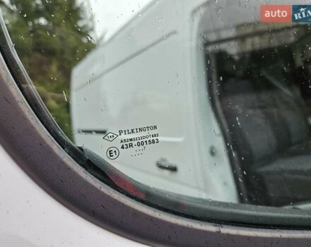 Белый Рено Мастер, объемом двигателя 2.3 л и пробегом 190 тыс. км за 15300 $, фото 56 на Automoto.ua