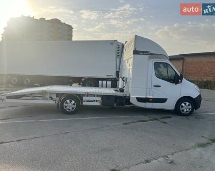 Белый Рено Мастер, объемом двигателя 2.3 л и пробегом 250 тыс. км за 17500 $, фото 5 на Automoto.ua