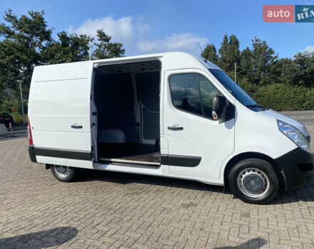 Белый Рено Мастер, объемом двигателя 2.3 л и пробегом 246 тыс. км за 15450 $, фото 22 на Automoto.ua