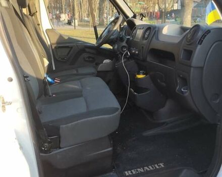 Рено Мастер 2017 в Сумах на Automoto.ua Белый Рено Мастер, объемом двигателя 2.3 л и пробегом 374 тыс. км за 15700 $, фото 17 на Automoto.ua