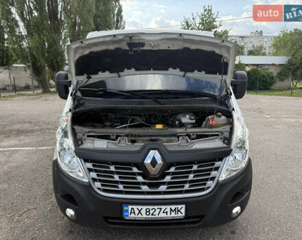 Белый Рено Мастер, объемом двигателя 2.3 л и пробегом 260 тыс. км за 15000 $, фото 16 на Automoto.ua