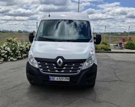 Белый Рено Мастер, объемом двигателя 2.3 л и пробегом 257 тыс. км за 15800 $, фото 3 на Automoto.ua