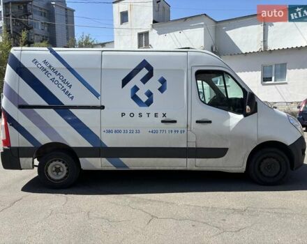 Белый Рено Мастер, объемом двигателя 2.3 л и пробегом 231 тыс. км за 15500 $, фото 1 на Automoto.ua