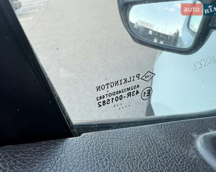 Білий Рено Мастєр, об'ємом двигуна 2.3 л та пробігом 210 тис. км за 17400 $, фото 28 на Automoto.ua