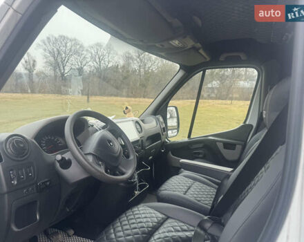 Білий Рено Мастєр, об'ємом двигуна 2.3 л та пробігом 330 тис. км за 19500 $, фото 7 на Automoto.ua