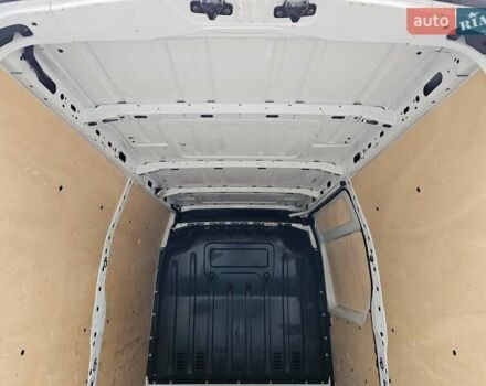 Белый Рено Мастер, объемом двигателя 2.3 л и пробегом 190 тыс. км за 15300 $, фото 39 на Automoto.ua