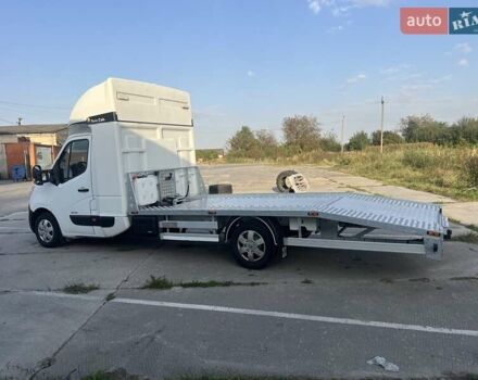 Белый Рено Мастер, объемом двигателя 2.3 л и пробегом 250 тыс. км за 17500 $, фото 2 на Automoto.ua