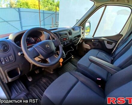 Белый Рено Мастер, объемом двигателя 2.3 л и пробегом 162 тыс. км за 17200 $, фото 6 на Automoto.ua