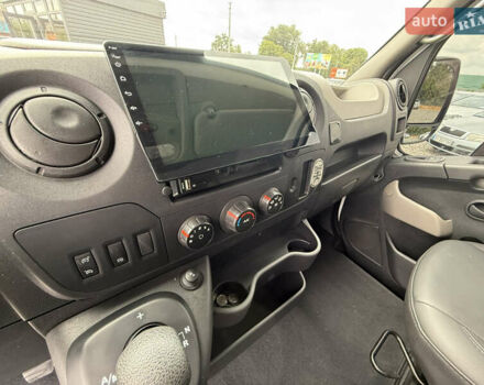 Білий Рено Мастєр, об'ємом двигуна 2.3 л та пробігом 260 тис. км за 19900 $, фото 15 на Automoto.ua