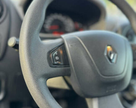 Белый Рено Мастер, объемом двигателя 2.3 л и пробегом 220 тыс. км за 22500 $, фото 14 на Automoto.ua