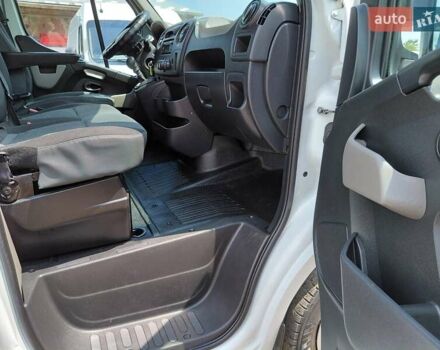 Белый Рено Мастер, объемом двигателя 2.3 л и пробегом 282 тыс. км за 13900 $, фото 32 на Automoto.ua