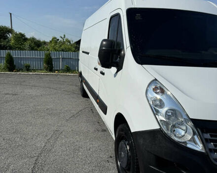 Белый Рено Мастер, объемом двигателя 2.3 л и пробегом 230 тыс. км за 14500 $, фото 1 на Automoto.ua