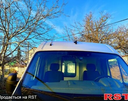 Білий Рено Мастєр, об'ємом двигуна 2.5 л та пробігом 189 тис. км за 14500 $, фото 2 на Automoto.ua